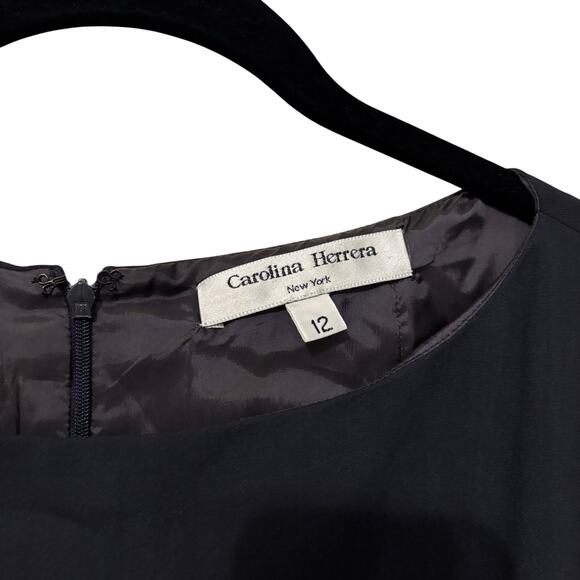 Carolina Herrera 100% Wool Navy Midi Dress Size 12 - Picture 2 of 4